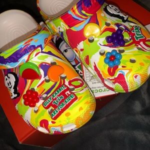 Trix Crocs drop. Size j5. Fits sizes m5/w7 in Crocs. Brand new.